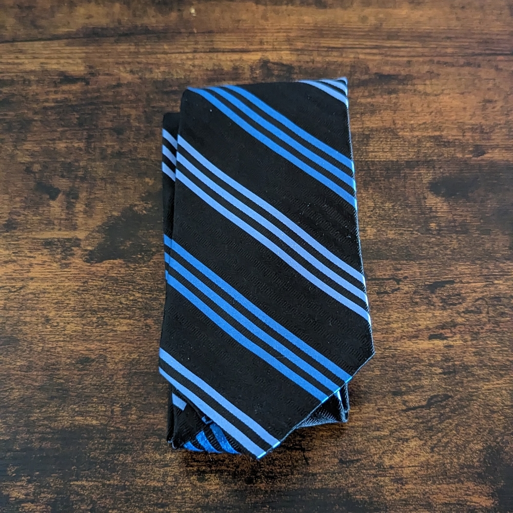Black and Blue Hathaway Tie